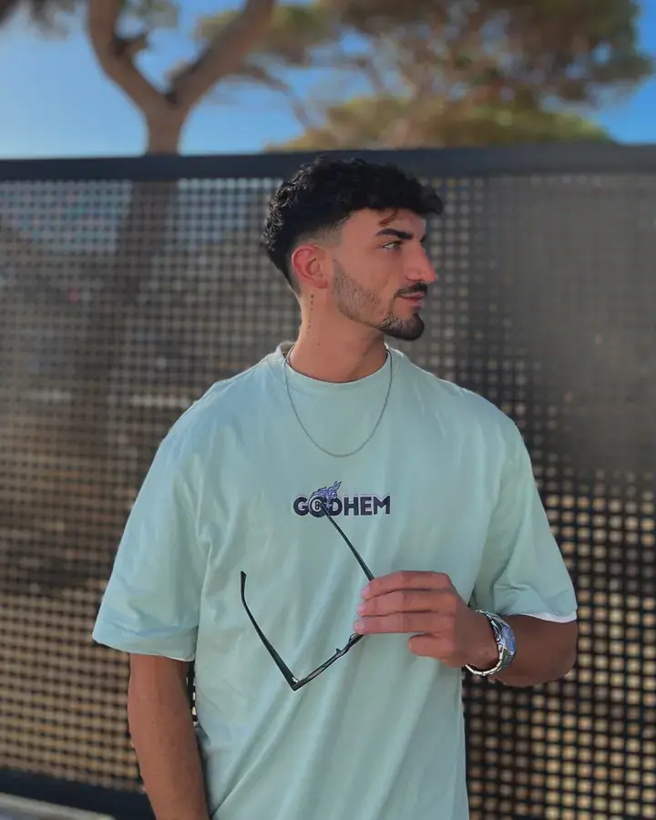 Publicación 12 de GODHEM en Instagram
