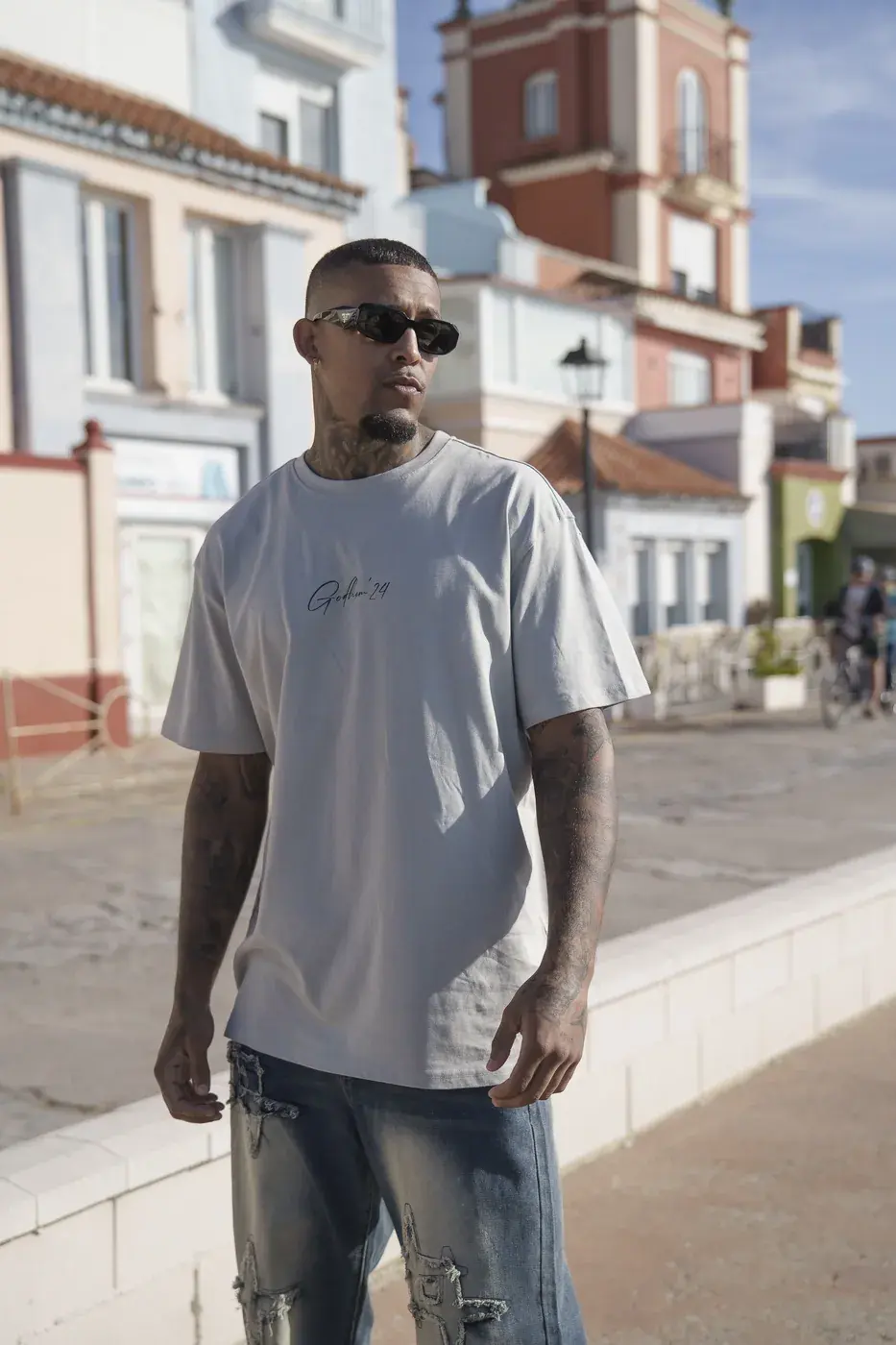 GRIS FIRMA, camiseta GODHEM