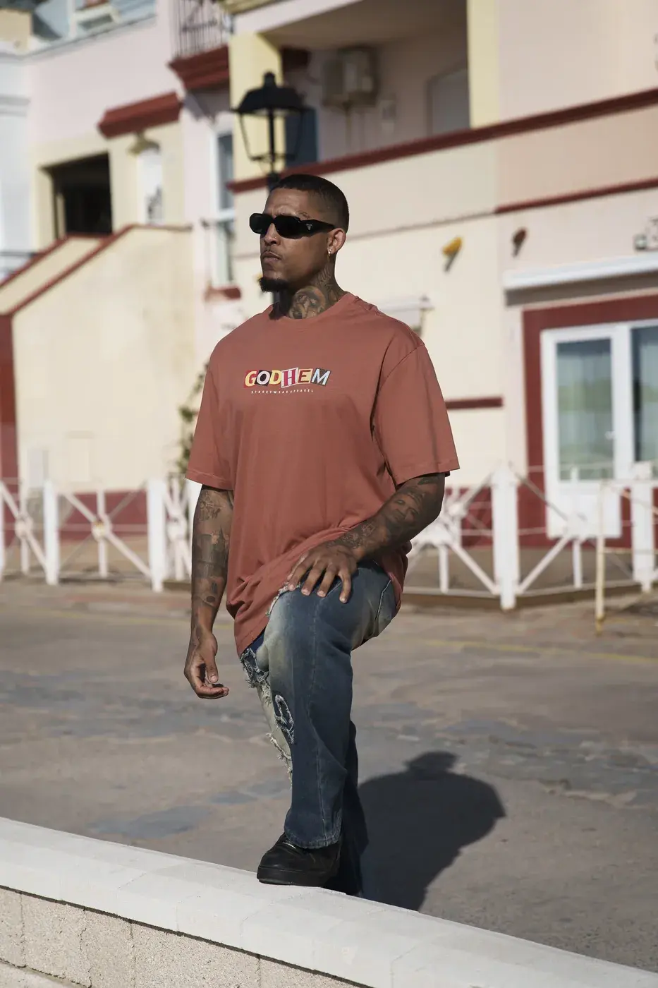 TERRACOTA, camiseta GODHEM